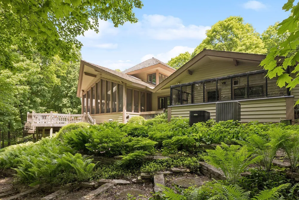 1420 TAMARACK DRIVE, Medina, MN 55356