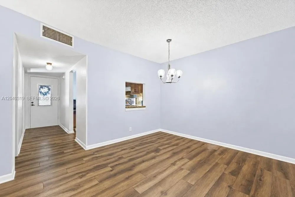 860 SE 6th Ave, Deerfield Beach, FL 33441