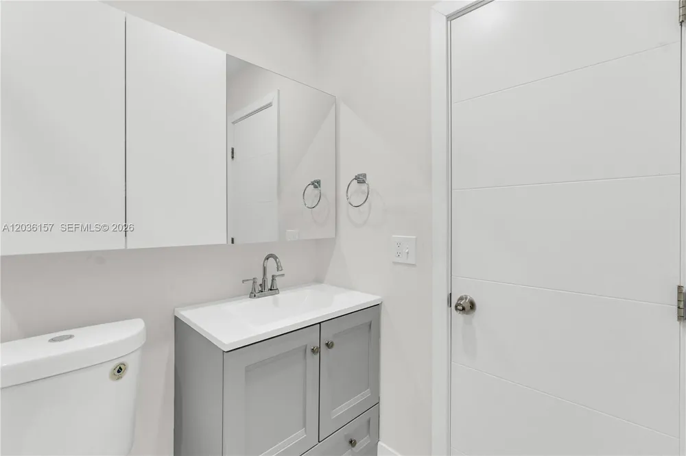 1380 SW 34th Ave, Fort Lauderdale, FL 33312