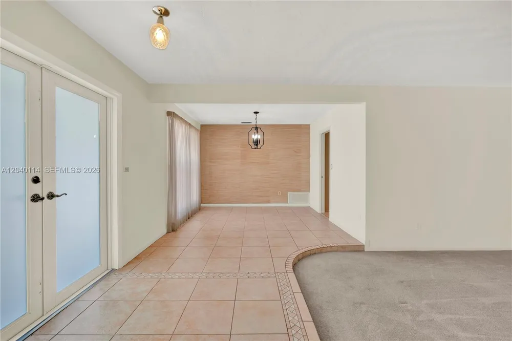 10435 SW 96th St, Miami, FL 33176