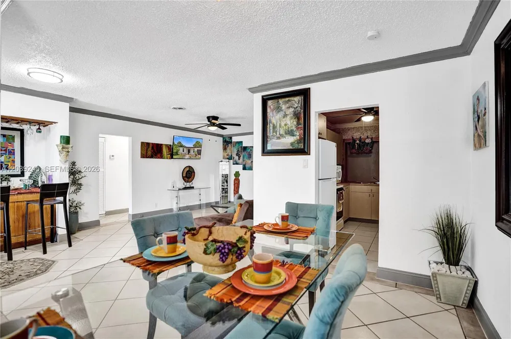 6280 SW 8th Pl, North Lauderdale, FL 33068