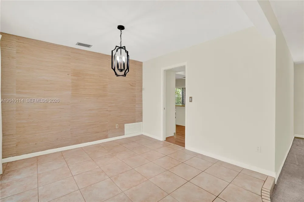 10435 SW 96th St, Miami, FL 33176