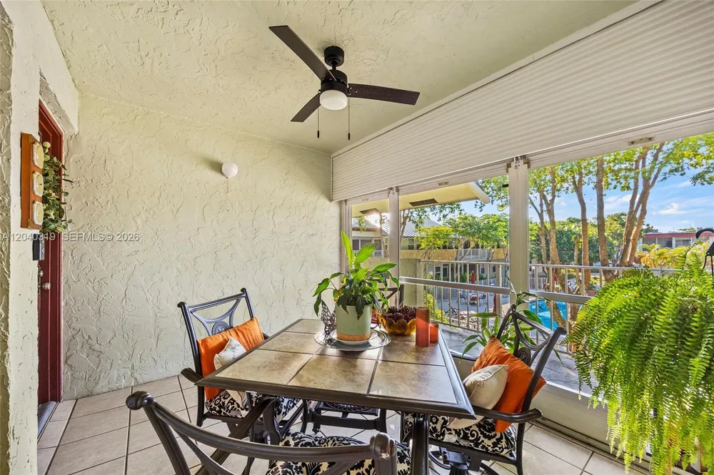 860 SE 6th Ave, Deerfield Beach, FL 33441