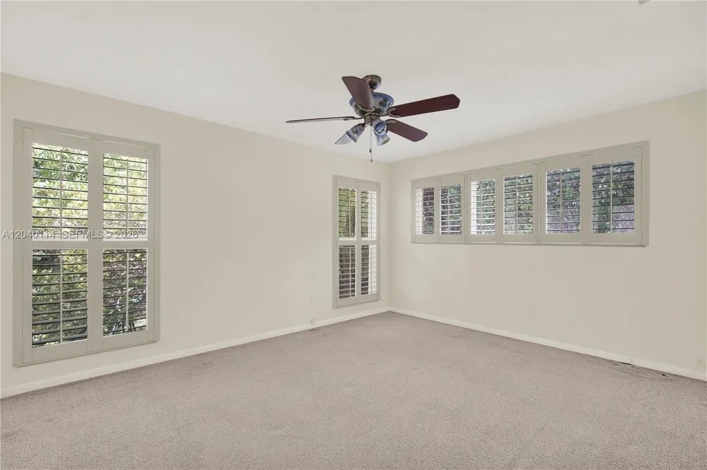 10435 SW 96th St, Miami, FL 33176