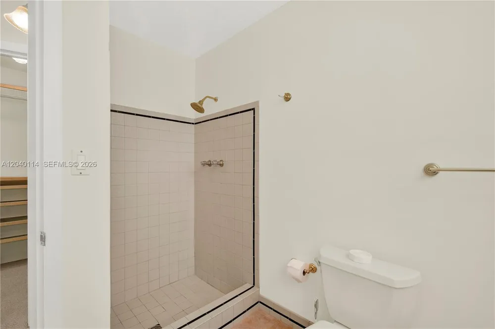 10435 SW 96th St, Miami, FL 33176
