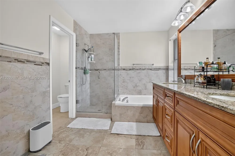 16233 Opal Creek Dr, Weston, FL 33331
