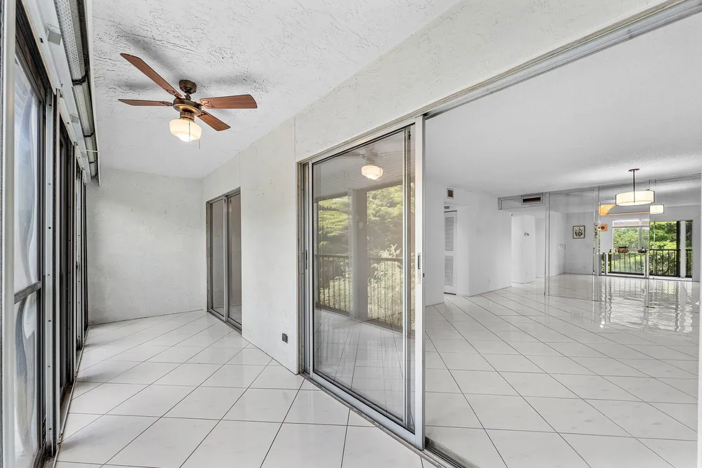 7301 Amberly Ln, Delray Beach, FL 33446