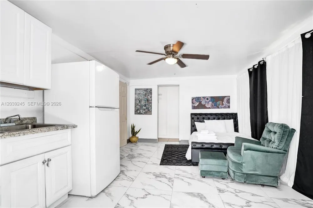 6280 SW 8th Pl, North Lauderdale, FL 33068
