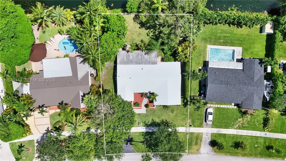10435 SW 96th St, Miami, FL 33176