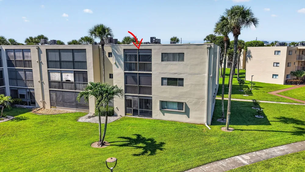 5340 Las Verdes Circle, Delray Beach, FL 33484