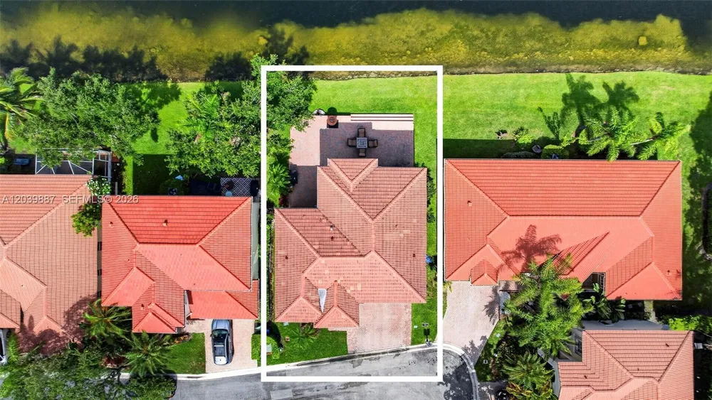 16233 Opal Creek Dr, Weston, FL 33331