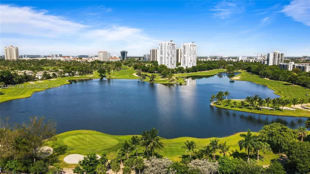 20191 E Country Club Dr, Aventura, FL 33180