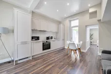 Grafton Road London NW5 photo 3