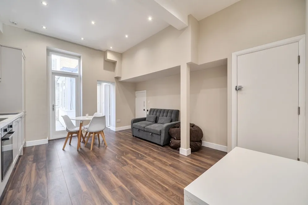 Grafton Road London NW5 photo 7
