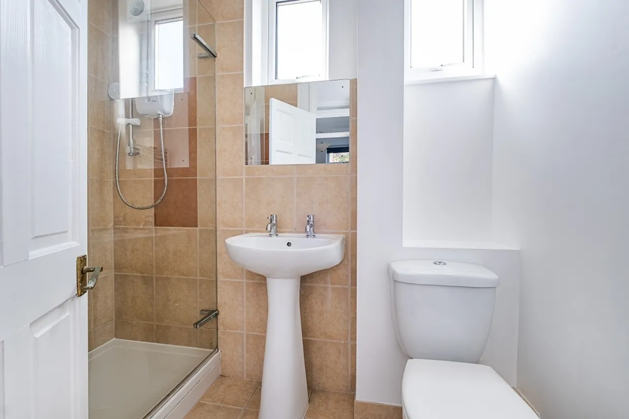 Clarence Avenue London SW4 photo 5