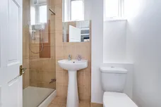 Clarence Avenue London SW4 photo 5