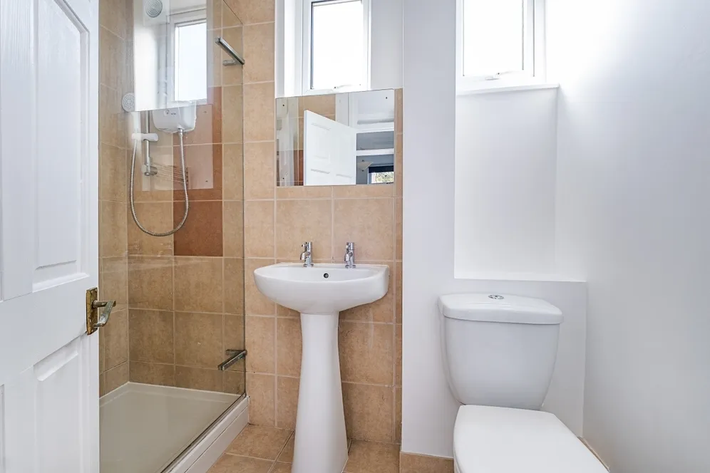 Clarence Avenue London SW4 photo 5