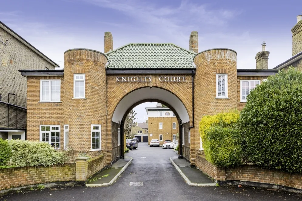 Knights Park Kingston upon Thames KT1 photo 10