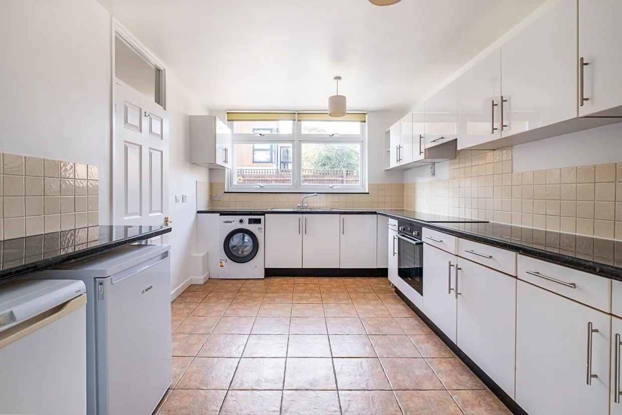 Clarence Avenue London SW4 photo 10