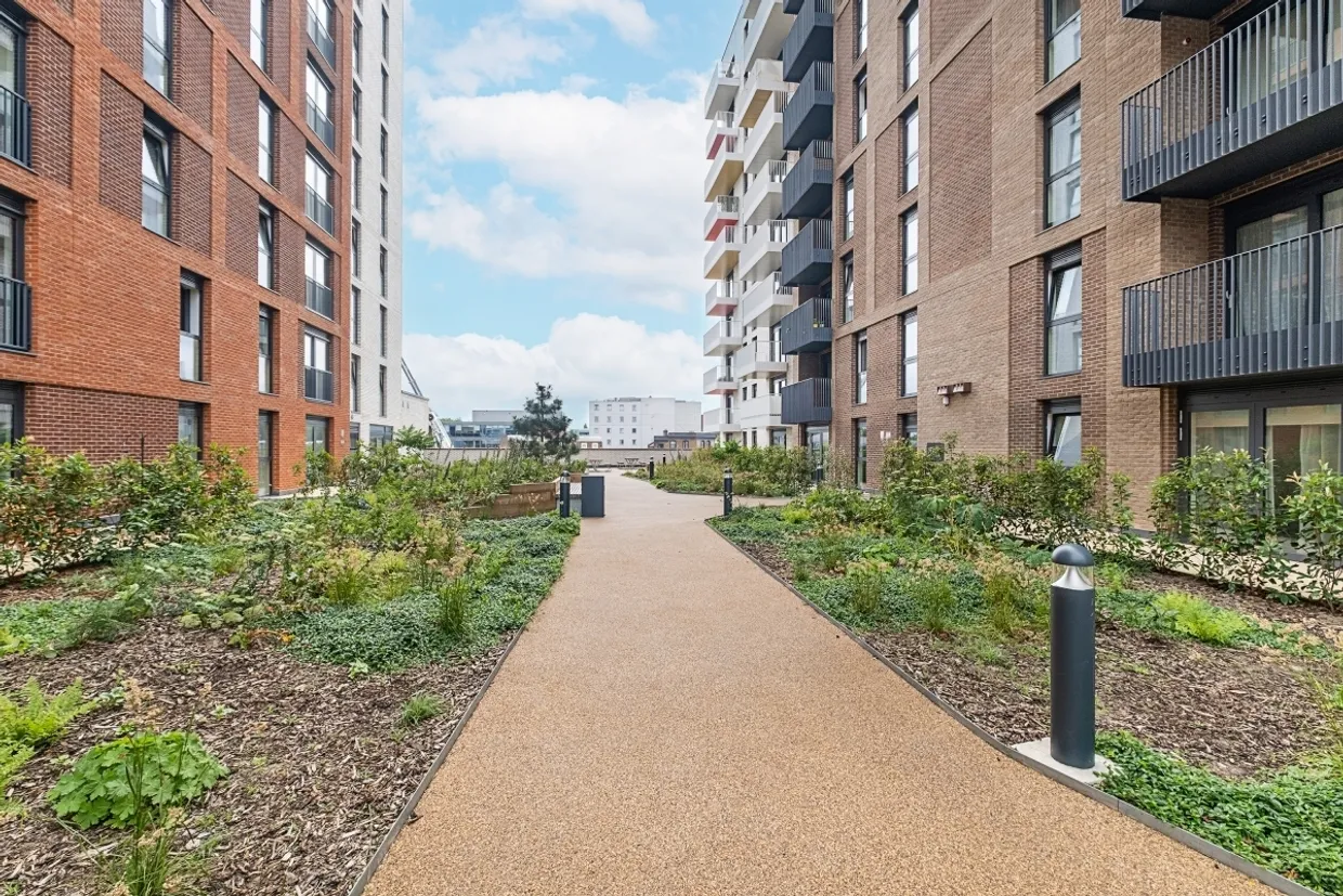 One Maidenhead, Garden Boulevard Maidenhead SL6 photo 6
