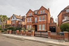 Strawberry Hill Road Twickenham TW1 photo 3