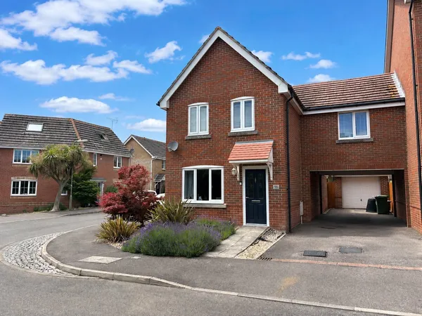 Thyme Avenue, Whiteley, Fareham, Hamp...