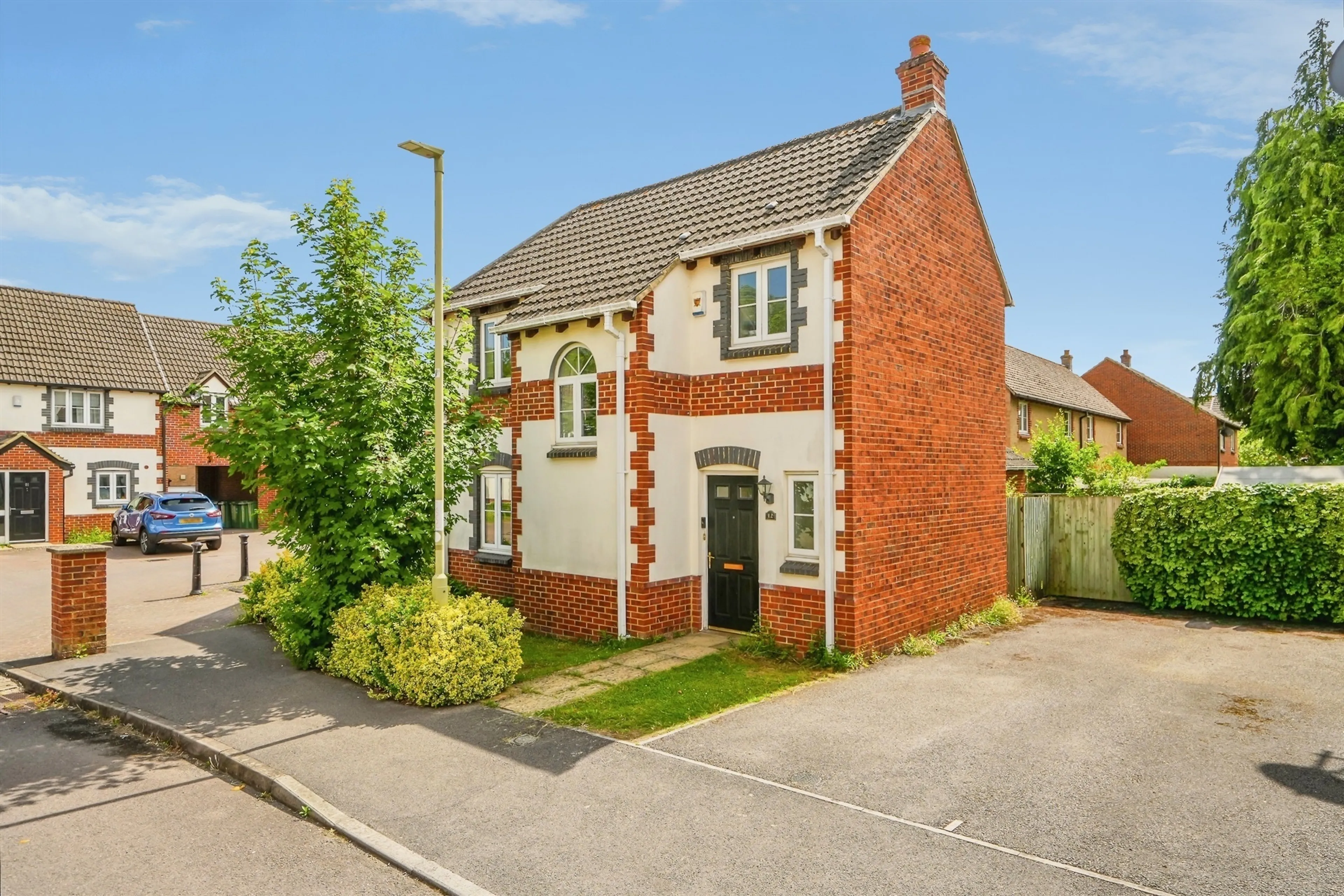 Property photo 0