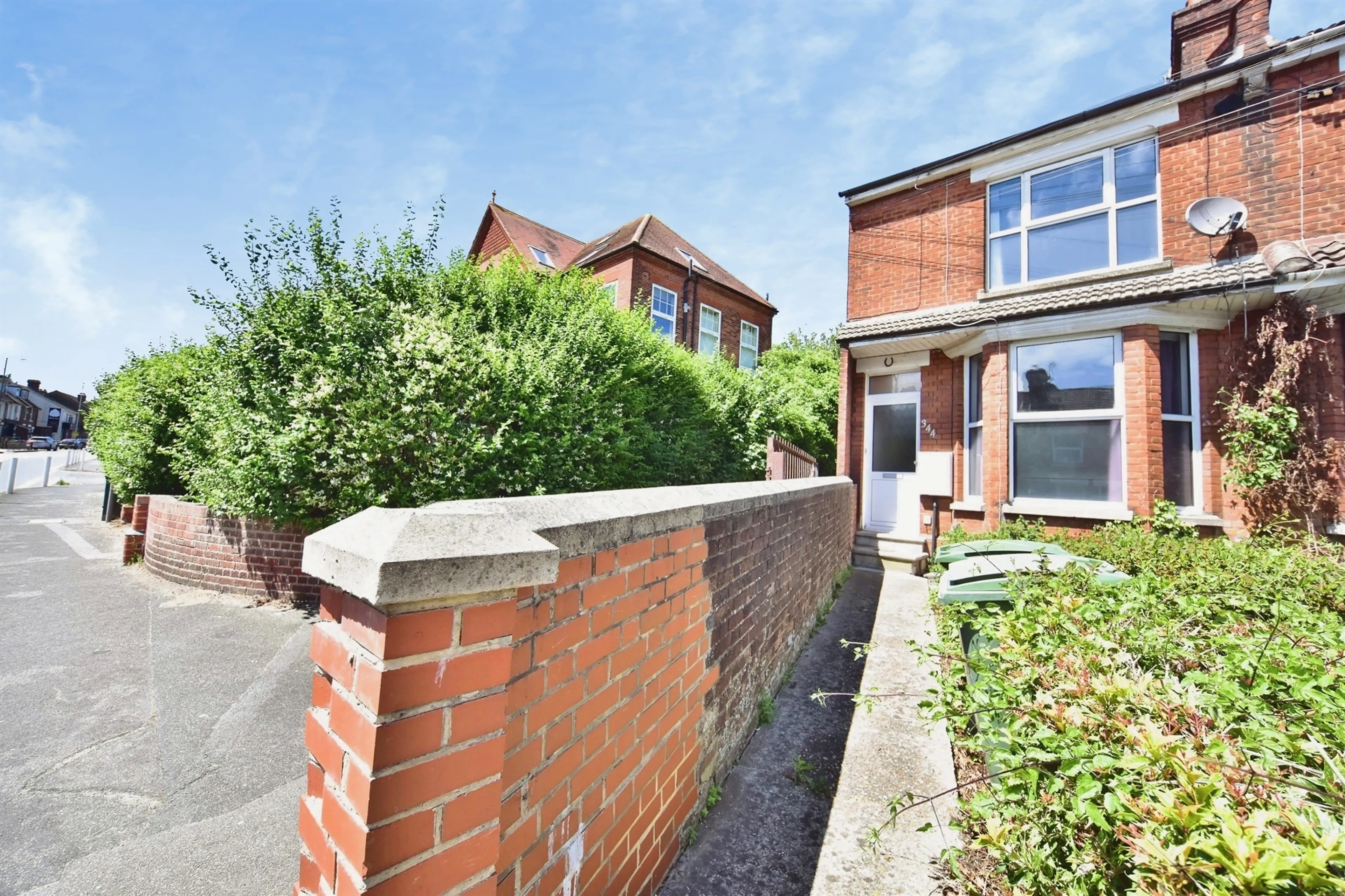 Property photo 0