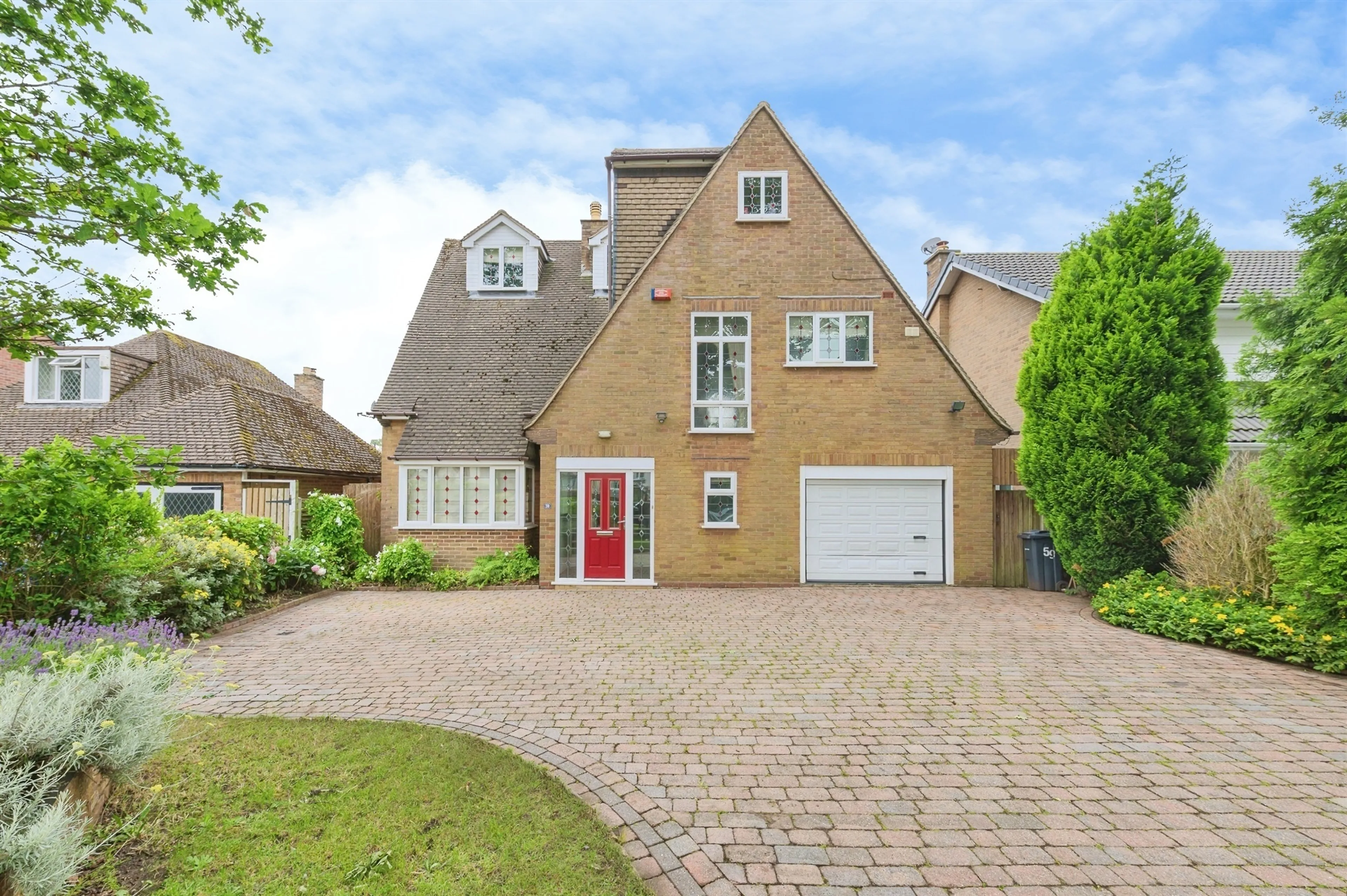 Property photo 0