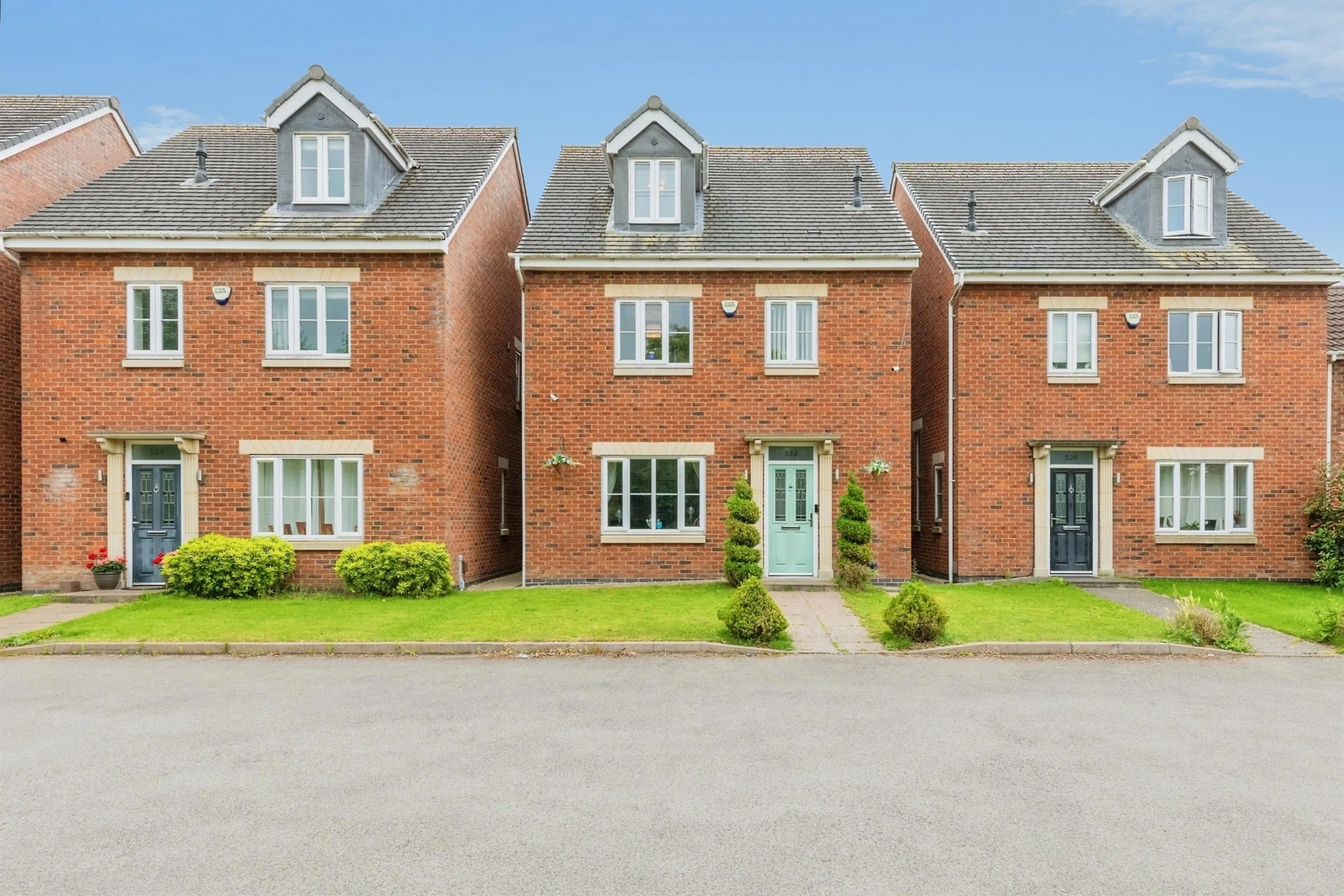 Property photo 0