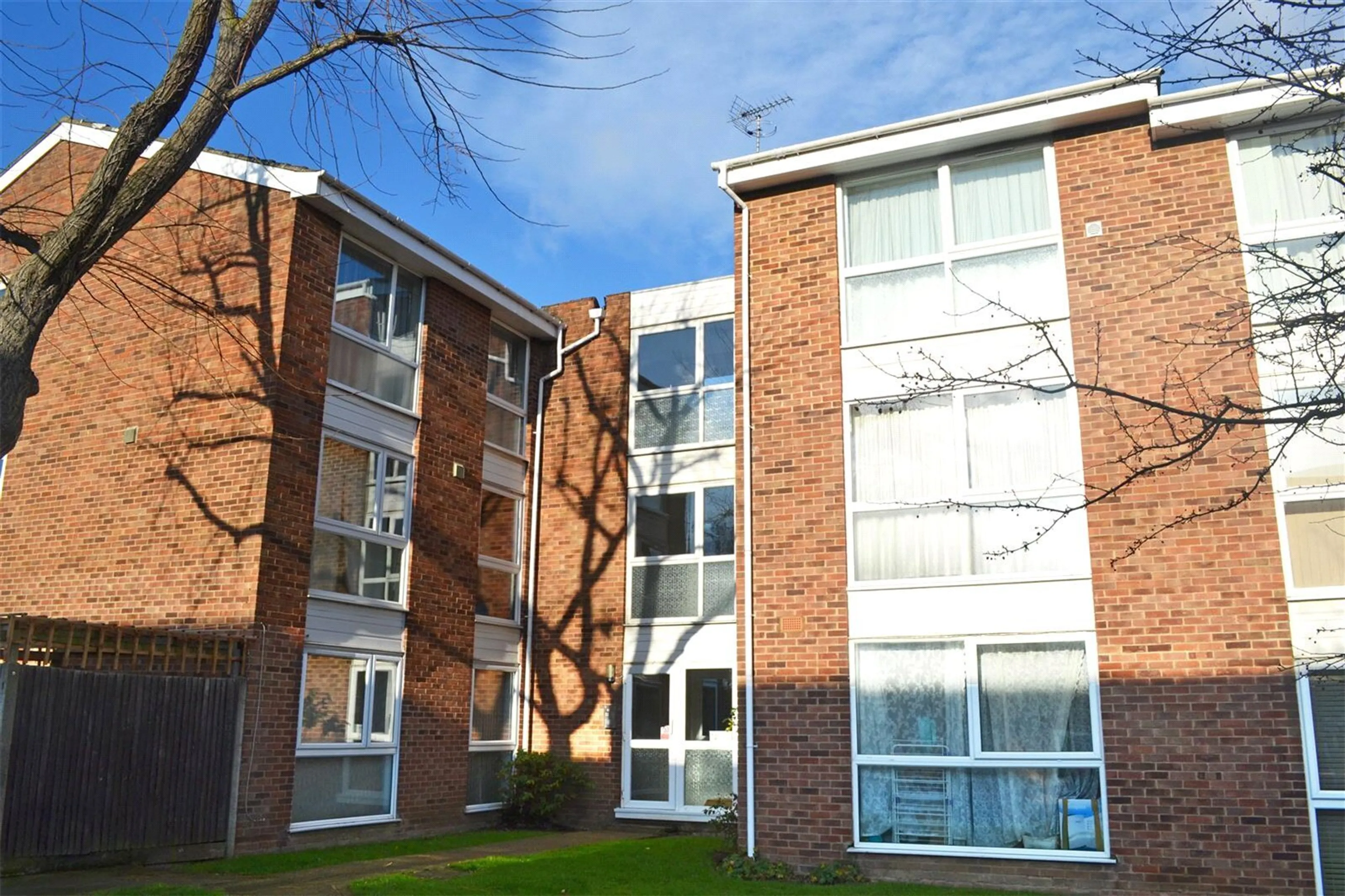 Property at Oakley Close, Isleworth, Middlesex, TW7