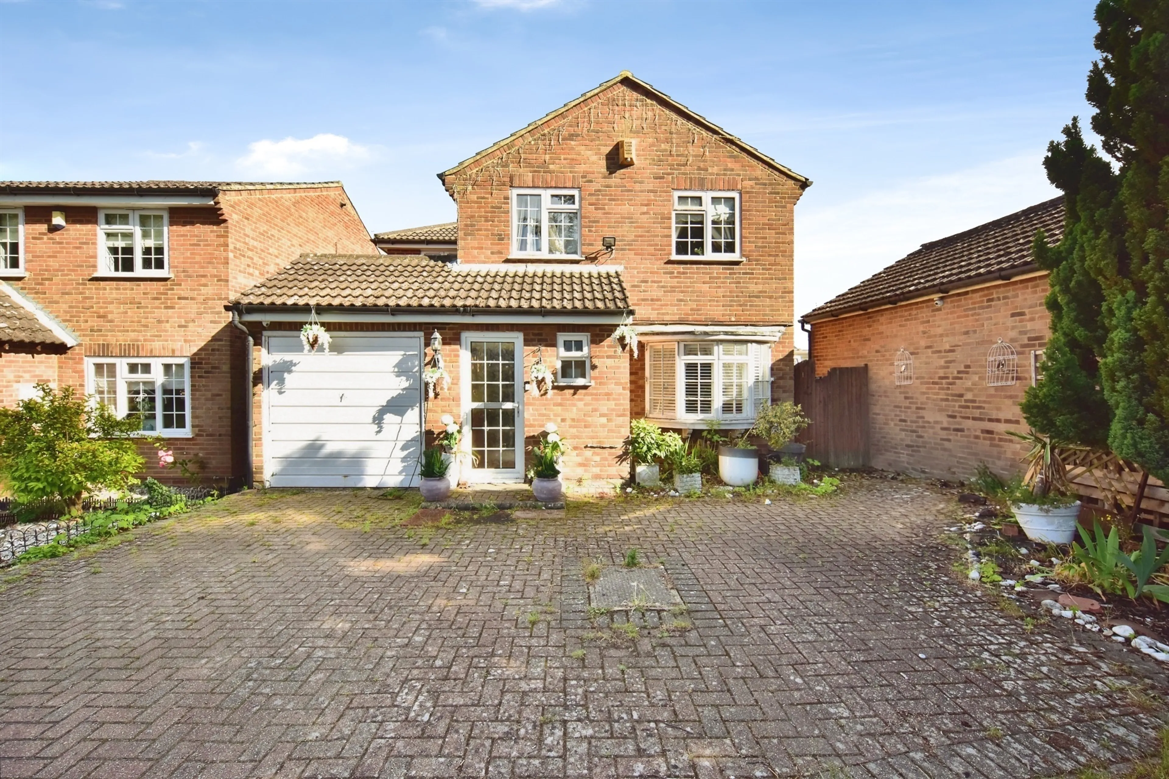 Property photo 0