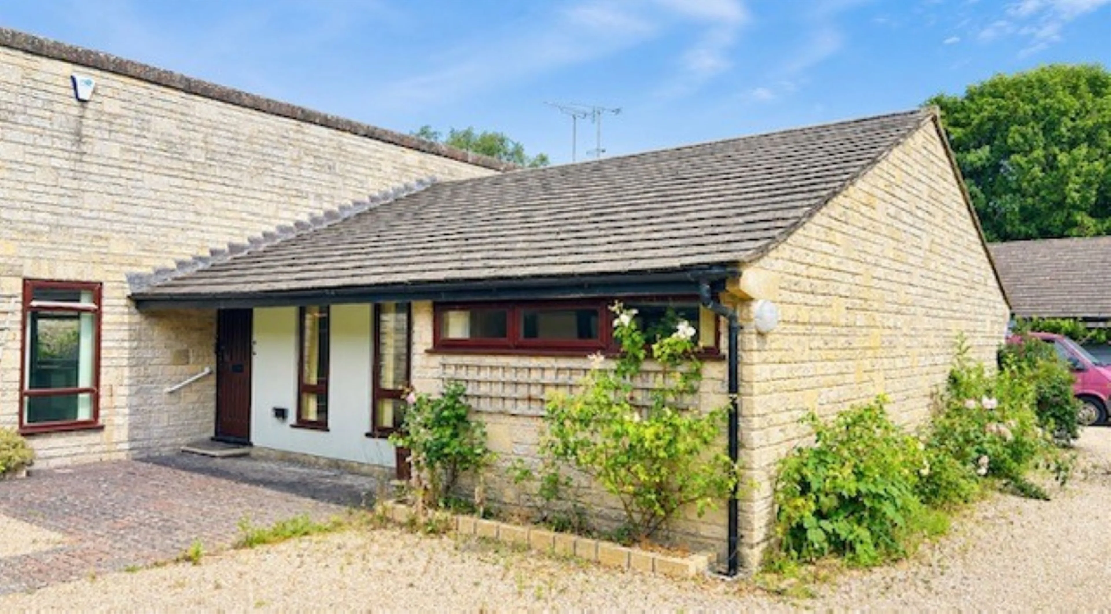 Property photo 0