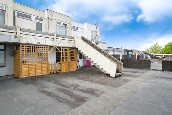 Harden Road, Stockwood, Bristol, BS14