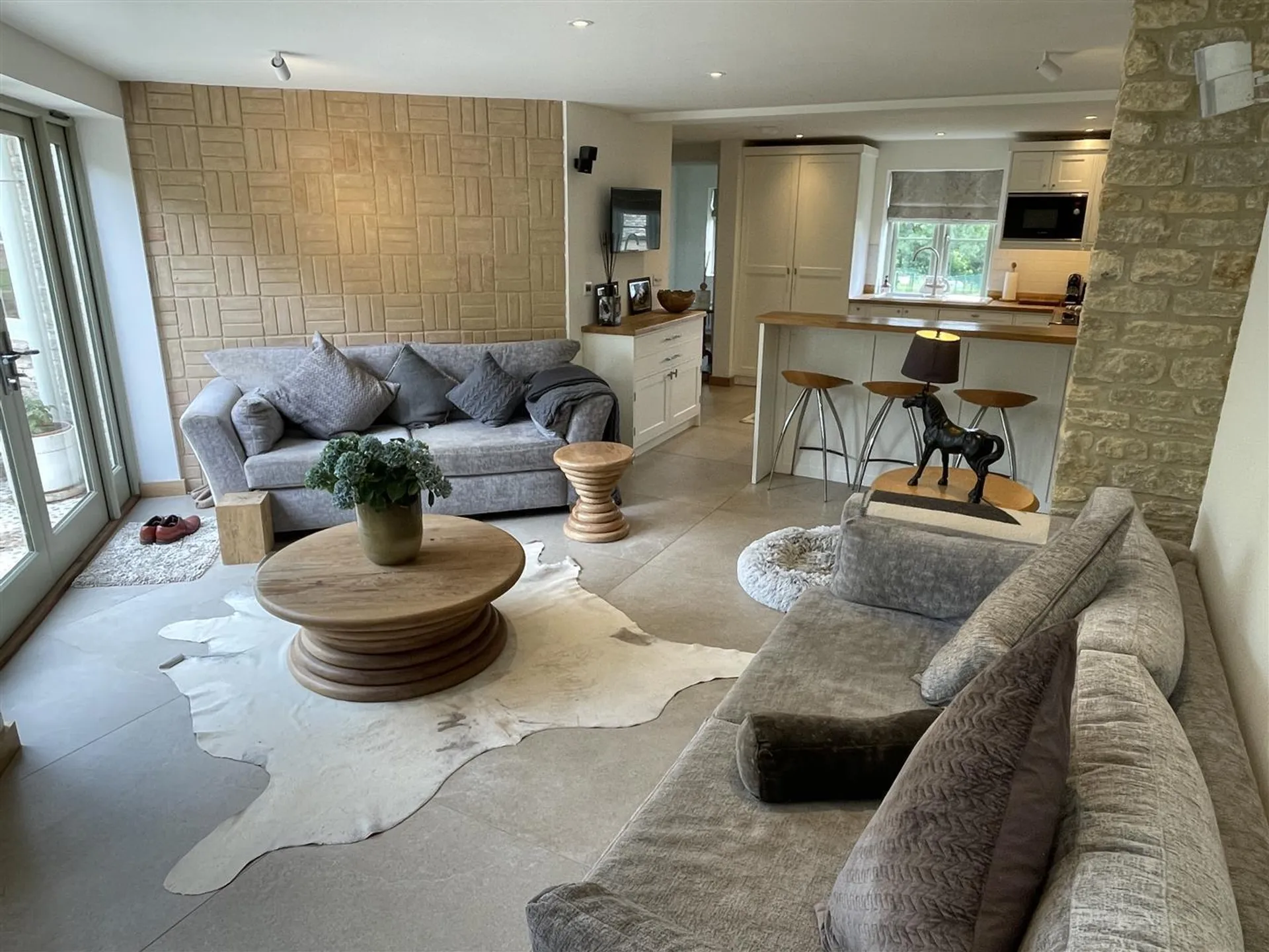 Property photo top 2