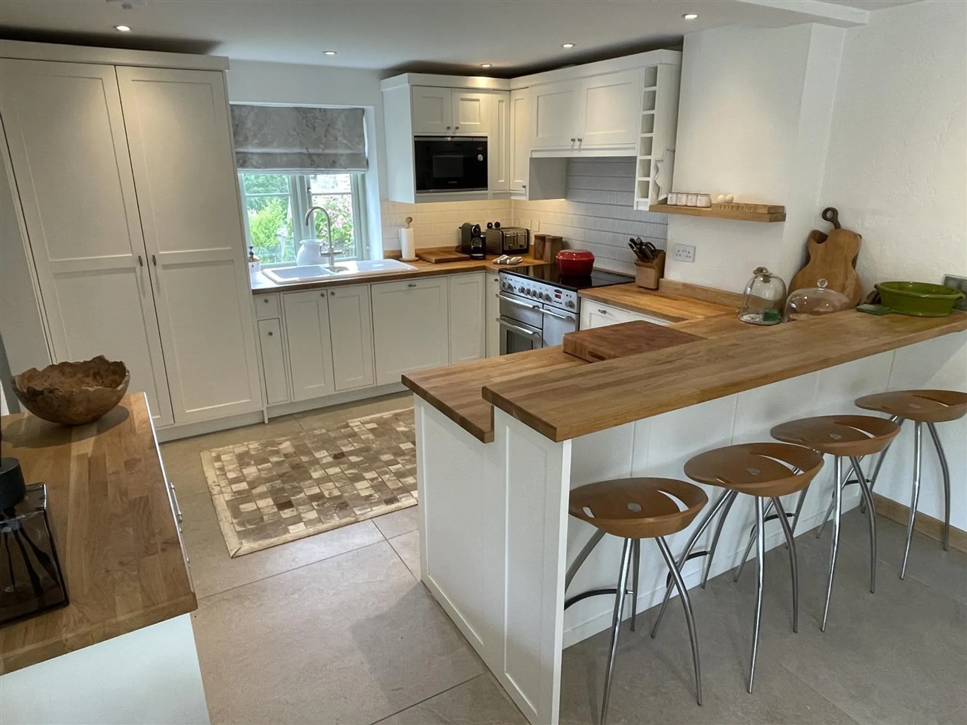 Property photo top 1