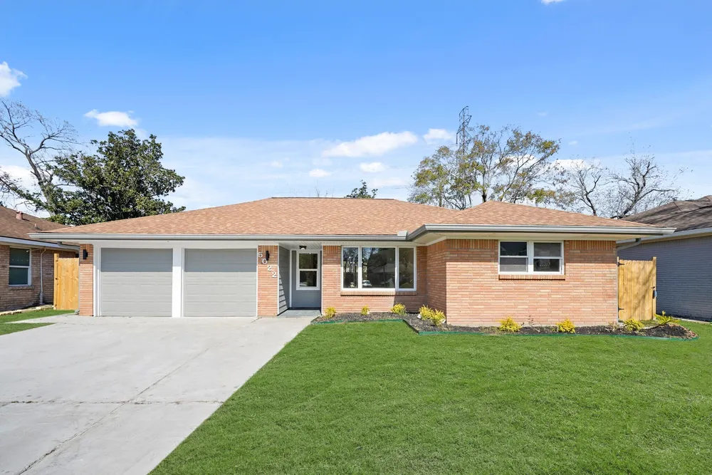 5022 Hazelton St, Houston, TX 77035