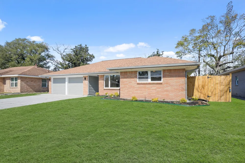 5022 Hazelton St, Houston, TX 77035
