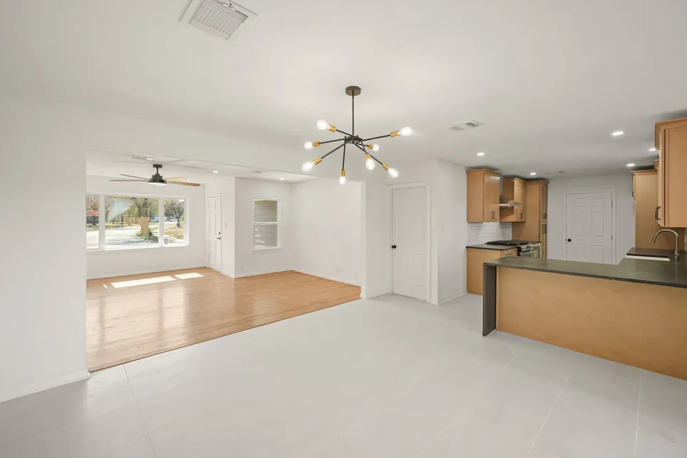 5022 Hazelton St, Houston, TX 77035