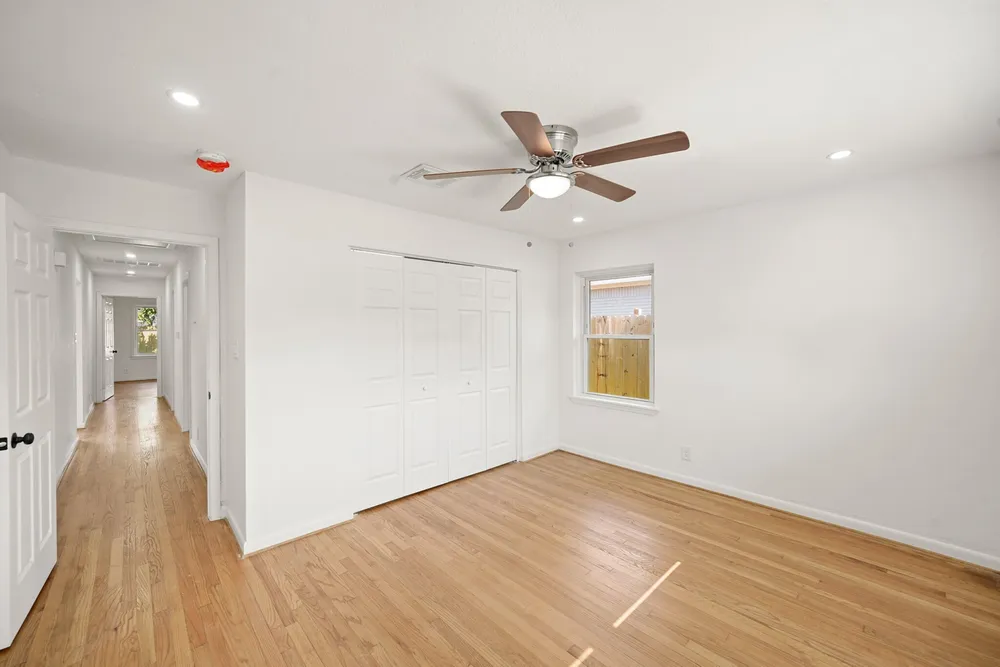 5022 Hazelton St, Houston, TX 77035