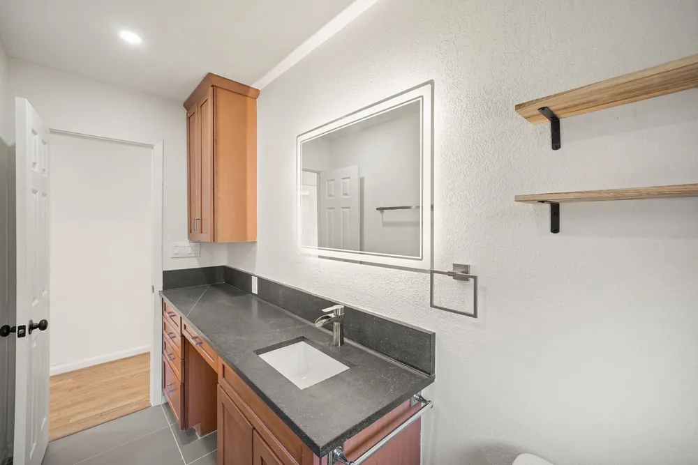 5022 Hazelton St, Houston, TX 77035
