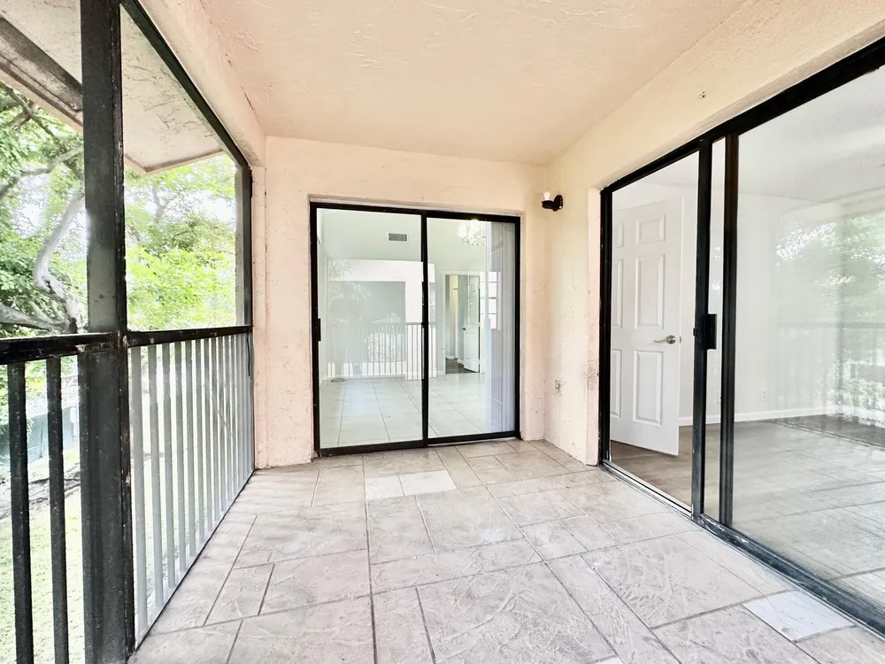1917 NW 94th Ave, Coral Springs, FL 33071