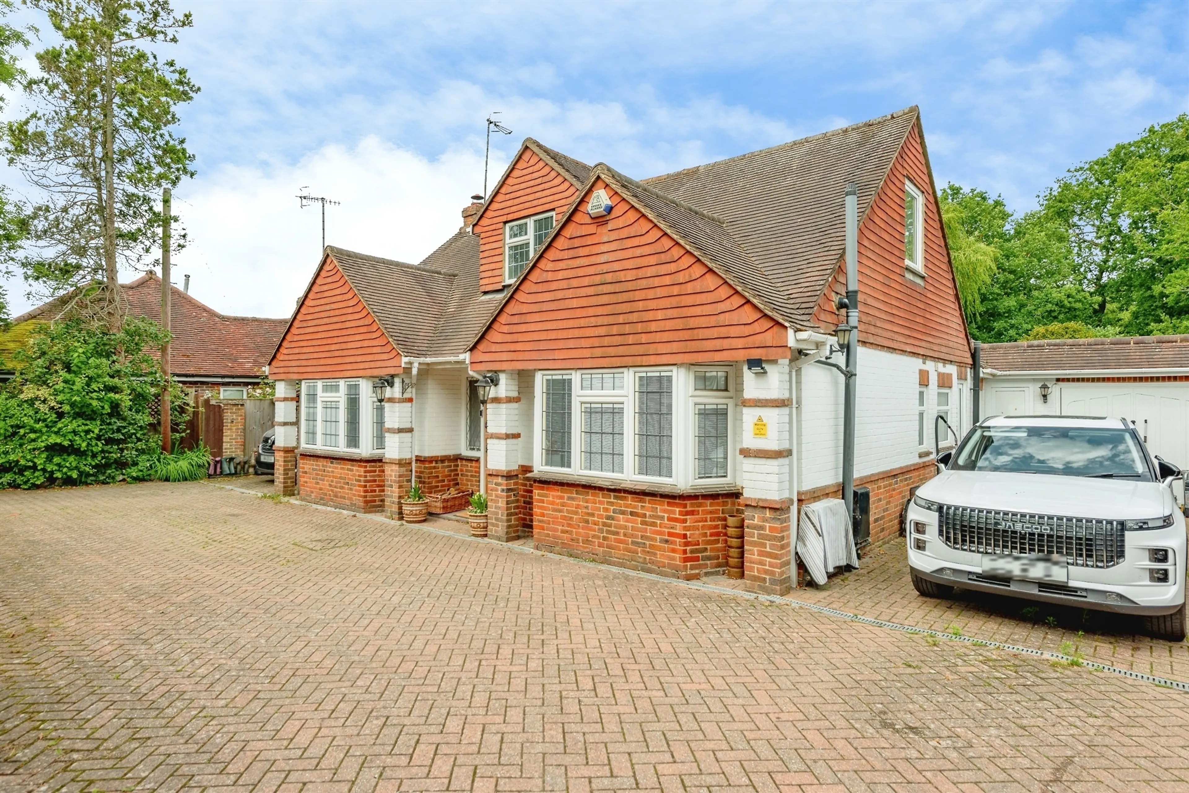 Property photo 0