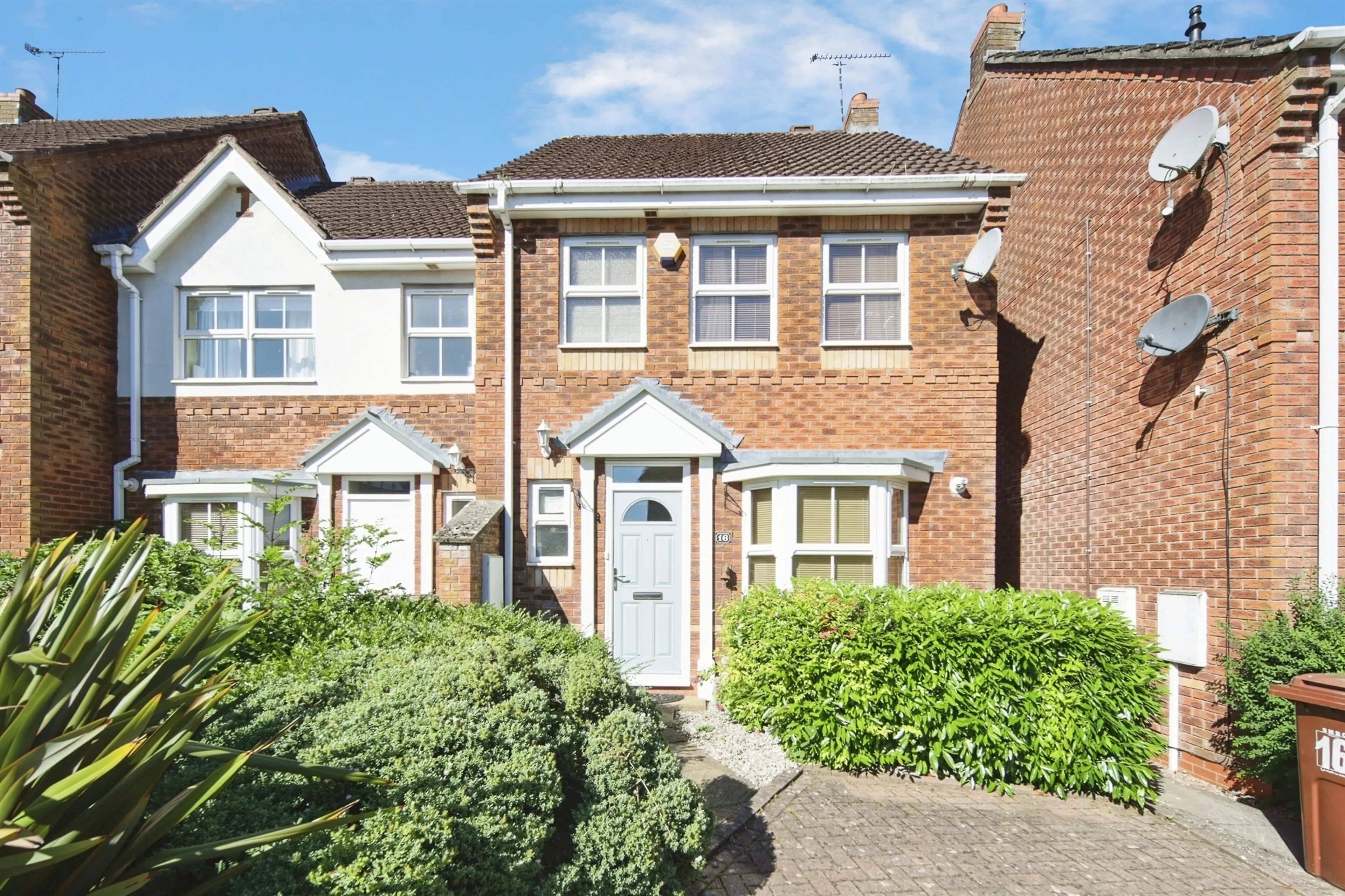 Property photo 0