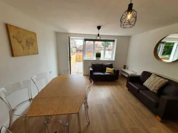 Northville Road, Filton
