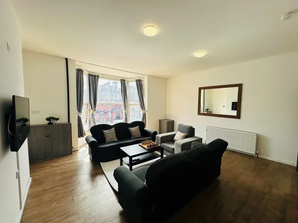 Radcliffe Road, West Bridgford, NG2
