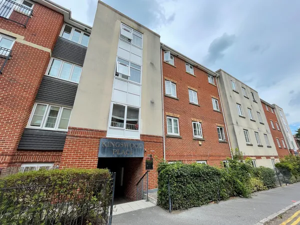Kingswood Place
