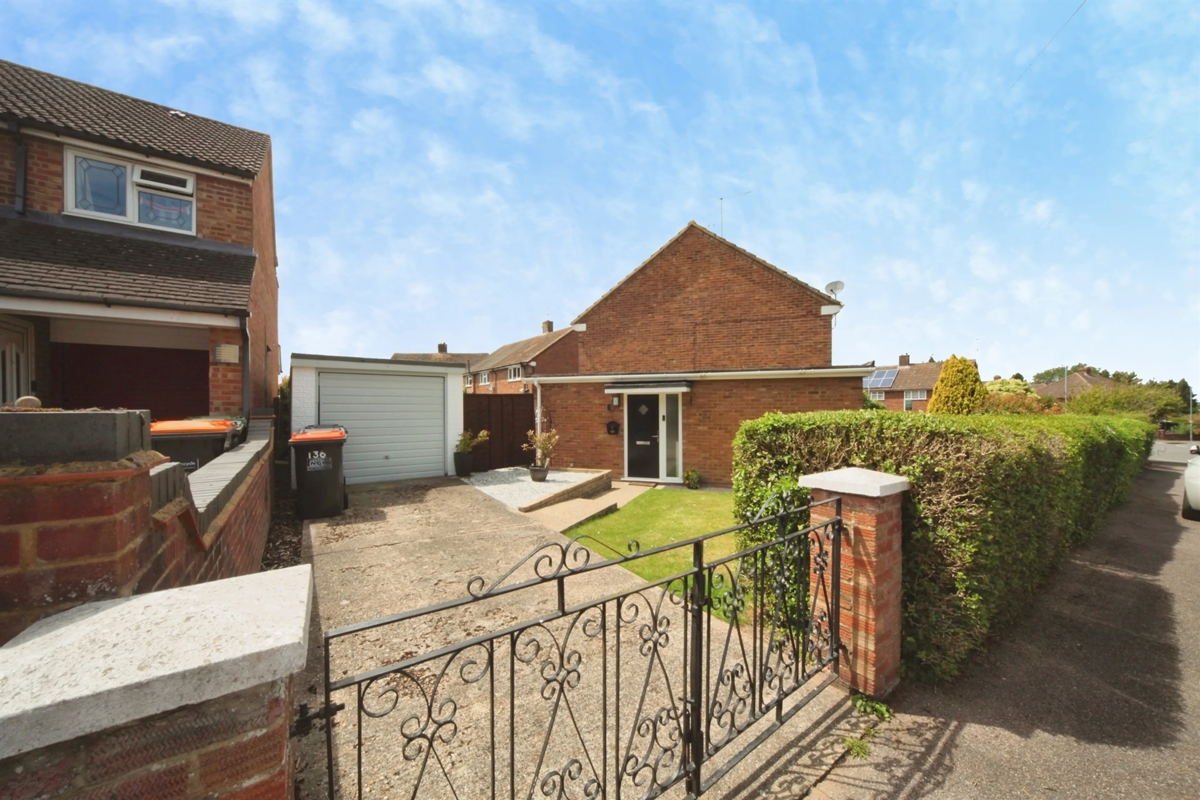 Property photo 0