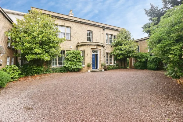 Tollhouse Drive, Worcester, Worcester...