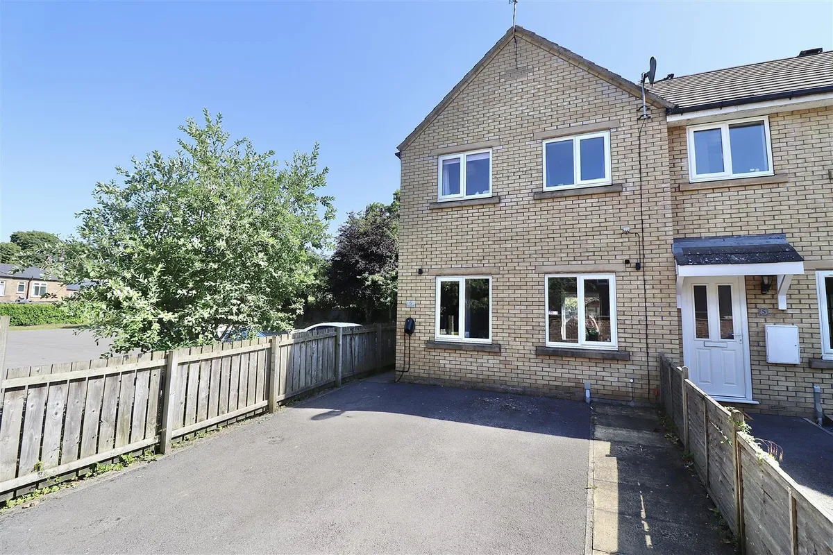 St Marys Court, Pocklington